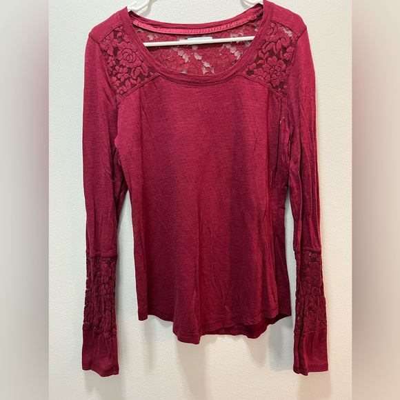 Maurices Cute Ribbed w/Lace Shirt - Picture 5 of 5
